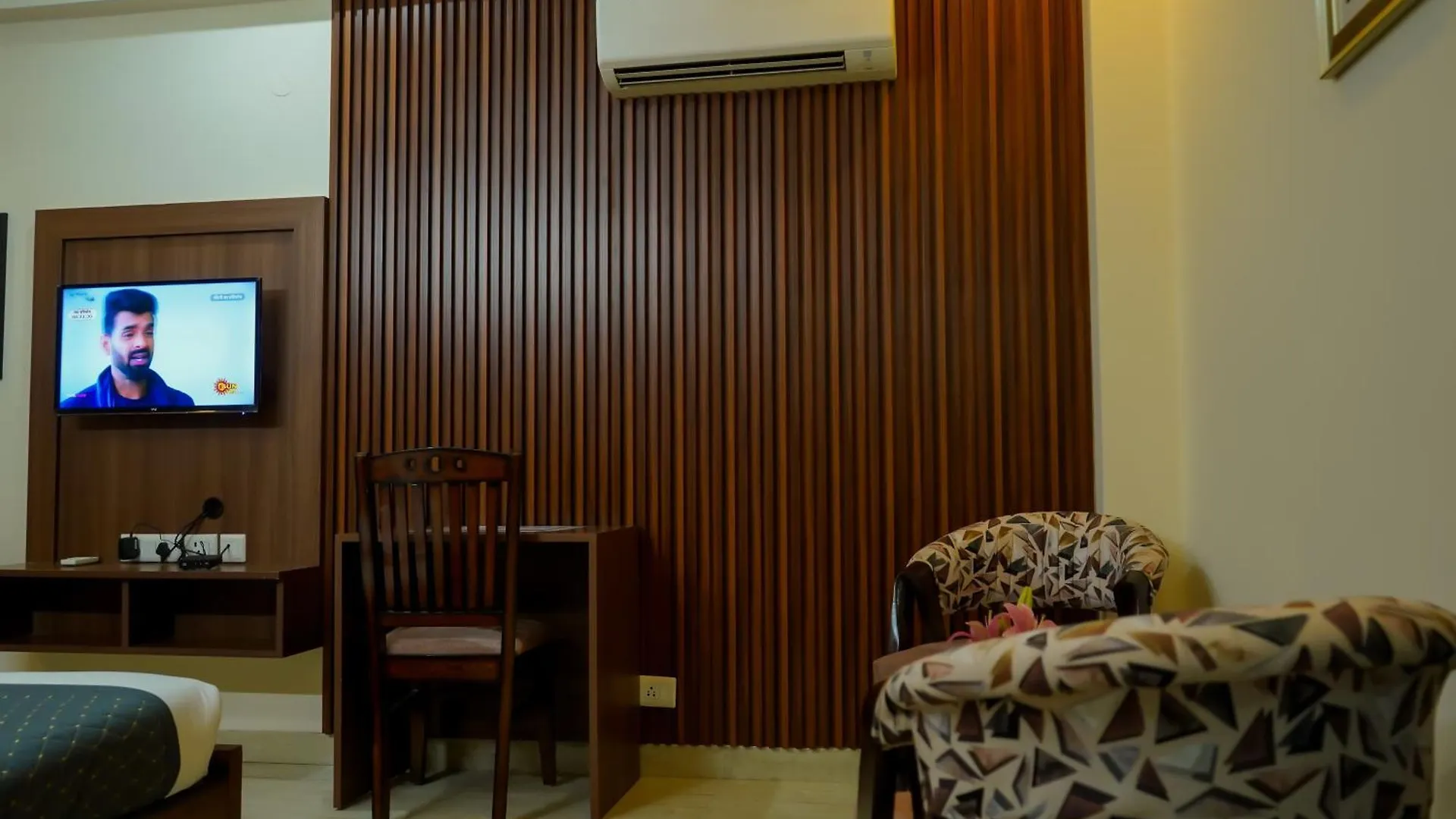 Hotel The Luxe 18 - Golf Course Road غورغاون