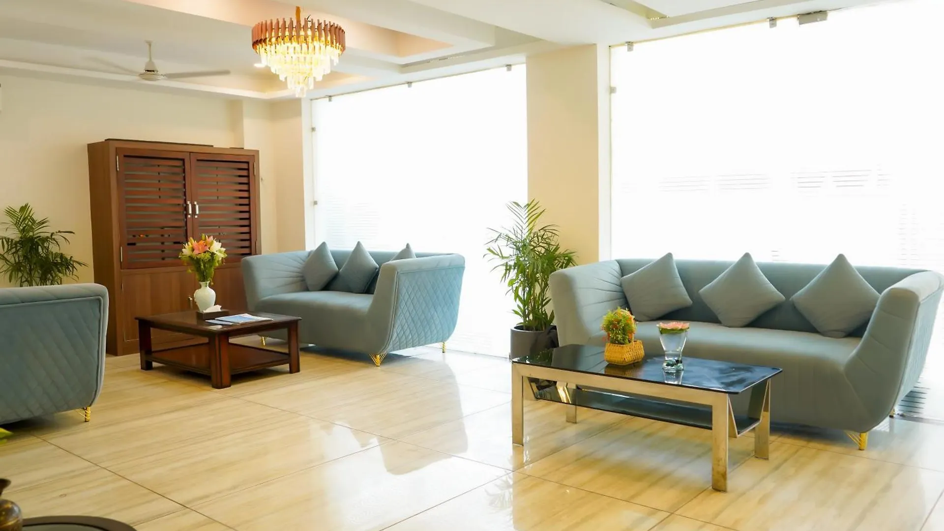 Hotel The Luxe 18 - Golf Course Road غورغاون
