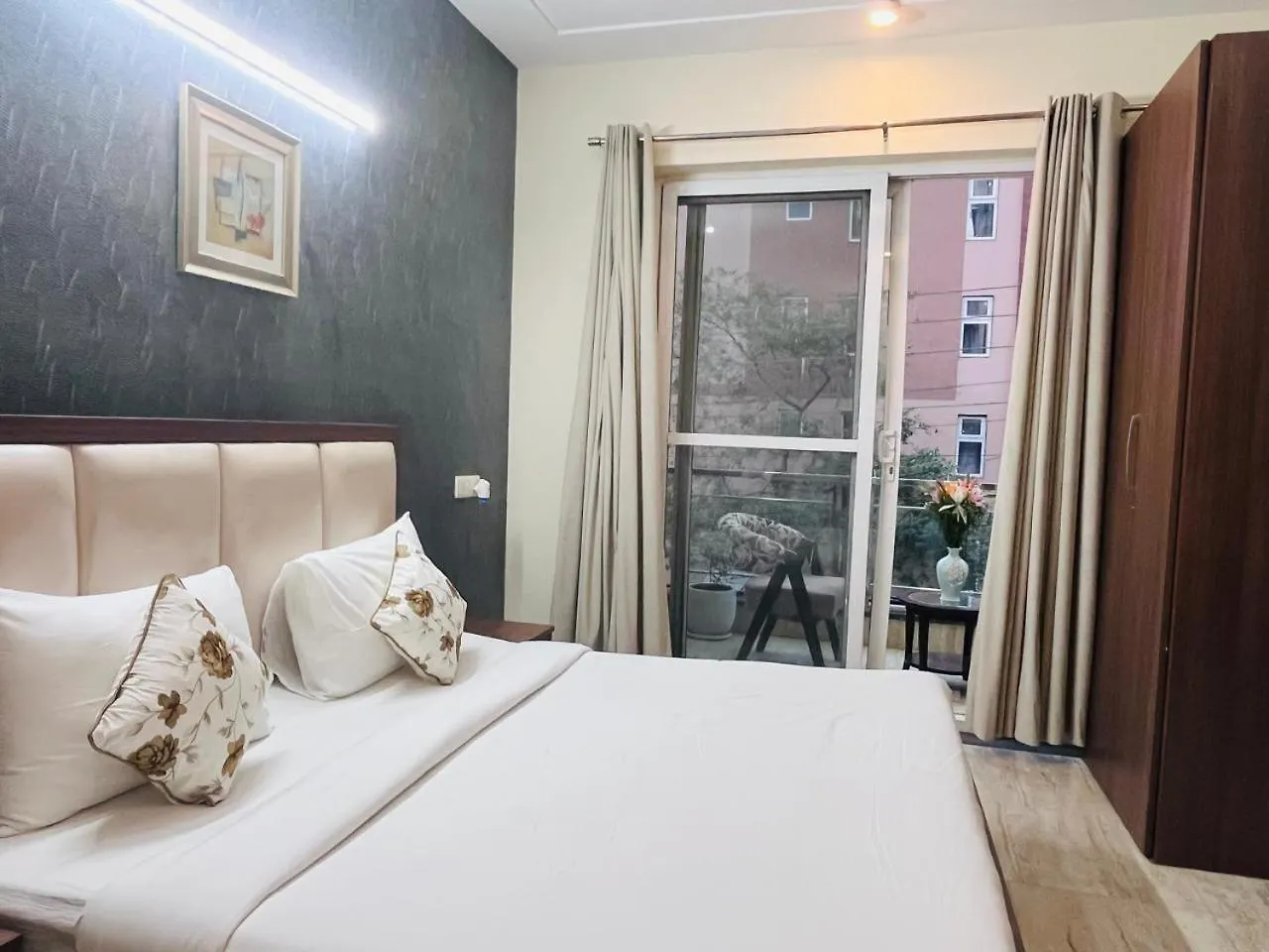 Hotel The Luxe 18 - Golf Course Road غورغاون